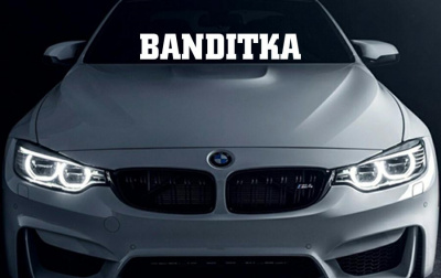 Наклейка на стекло "Banditka"